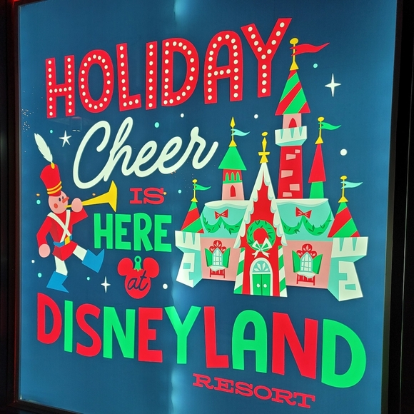 Meet your Posher - Picture 4 of 5